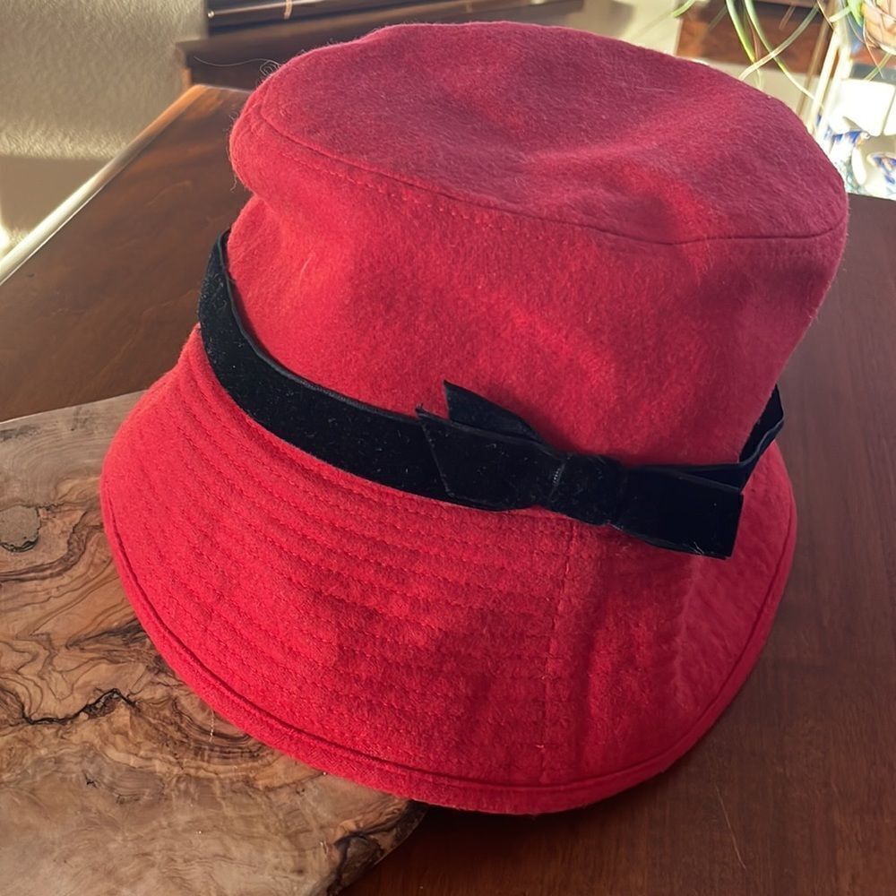Vintage Liz Claiborne Red Cloche Style Hat with Black Velvet Trim & Satin Lining
